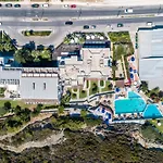 Sirene Beach Hotel